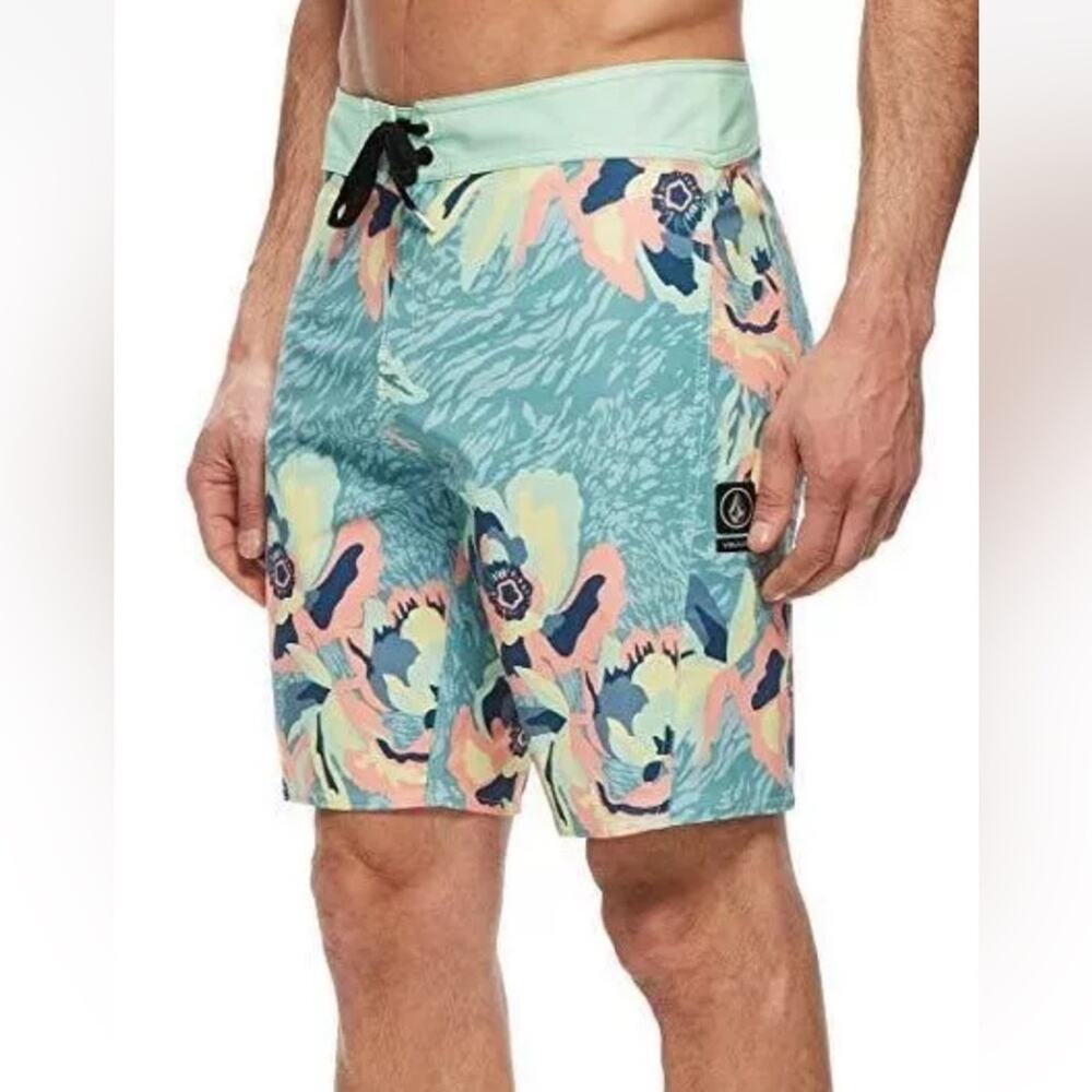 Volcom 36 Cubano Floral Tropical Boardshorts Men’s Stretch Surf Swim Trunks